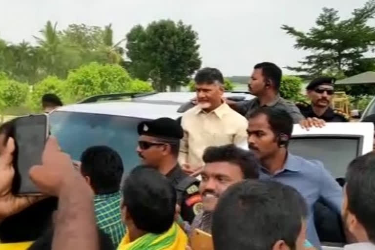 chandrababu-went-to-boppudi-to-participate-in-the-prajachaitnya-yatra