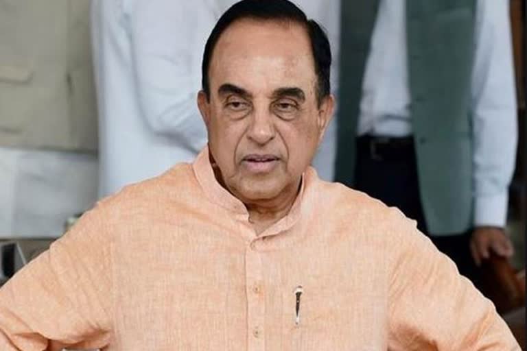 GST "biggest madness of the 21st century": Subramanian Swamy GST business news Subramanian Swamy P V Narasimha Rao 21ஆம் நூற்றாண்டின் மிகப்பெரிய மடத்தனம் ஜிஎஸ்டி: சுப்பிரமணியன் சாமி சரக்கு சேவை வரி, சுப்பிரமணியன் சாமி, பி.வி. நரசிம்ம ராவ், பாரத ரத்னா, பொருளாதார வல்லரவு, 10 விழுக்காடு வளர்ச்சி