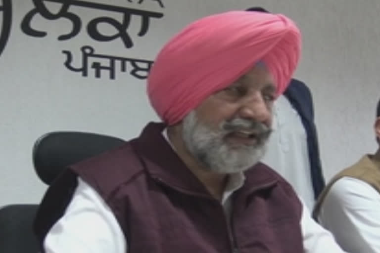 Balveer Sidhu attack on Sukhbir Badal