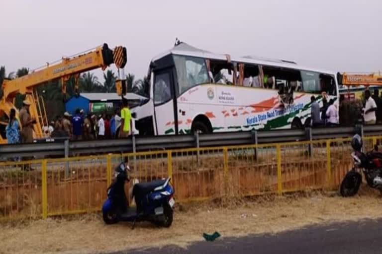 bus-and-lorry-accident