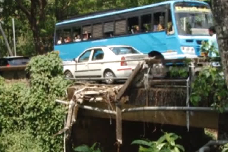 ദേശീയപാതയിലെ പാലം തകർന്നു  യാത്രക്കാരുടെ ജീവൻ അപകടത്തിൽ  എറണാകുളം  കൊച്ചി-ധനുഷ്‌ക്കോടി ദേശീയപാത  ernakulam  kochi-danushkodi  national highway bridge