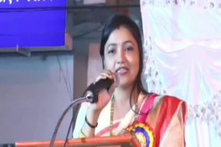 mla basavaraj wife said  Jai Maharashtra in kalabirgi