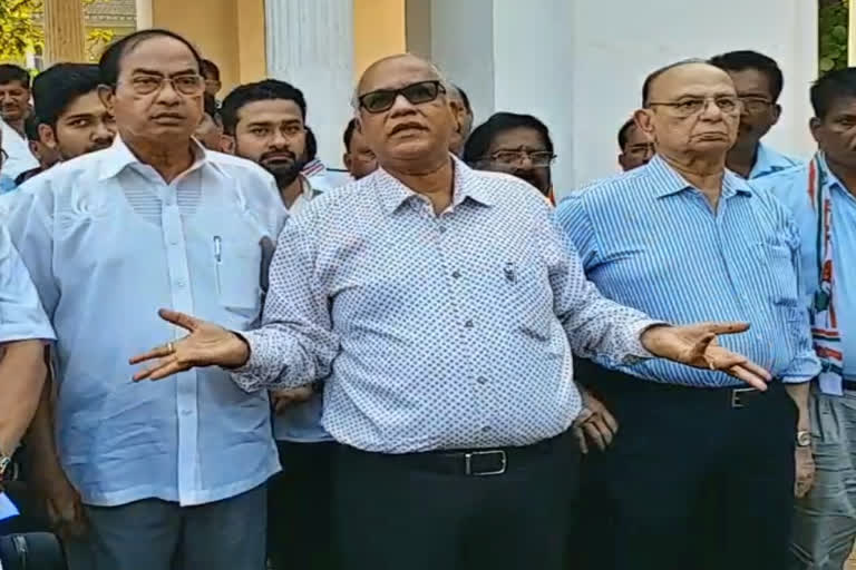 Digambar Kamat