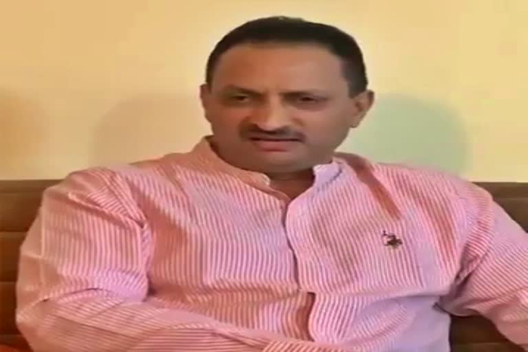 Minister Ananth kumar hegde