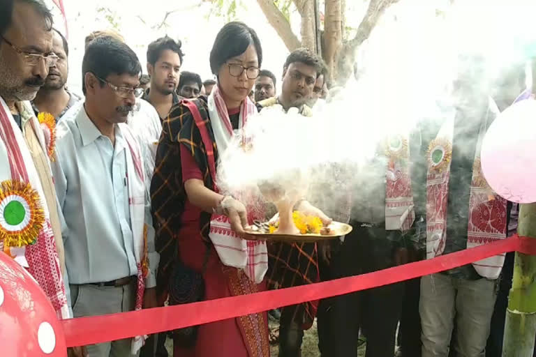 Munmun Brahma inagurate crematory in Bilashipara