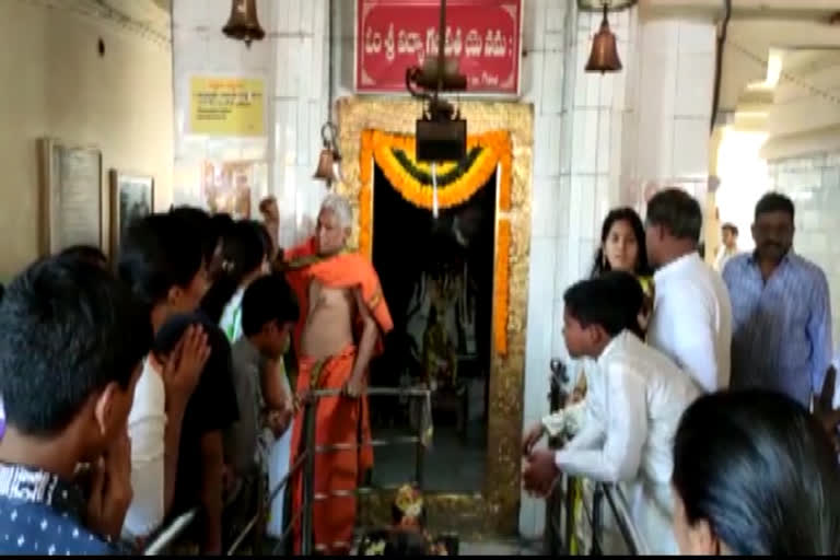 sivaratri celebrations in Hyderabad mahamkali temple