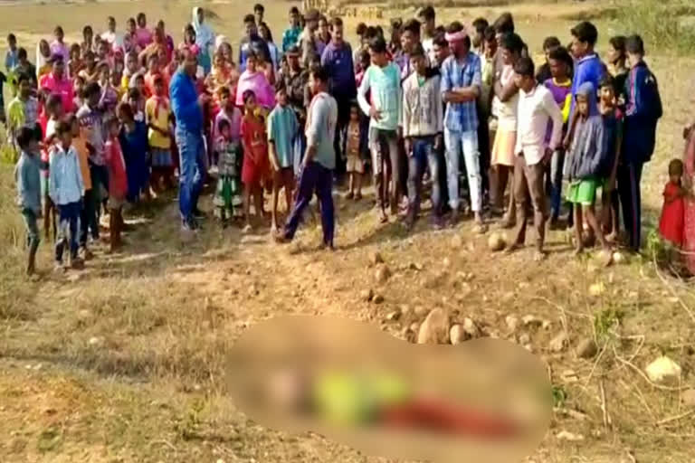 Unknown girl's body found in the village