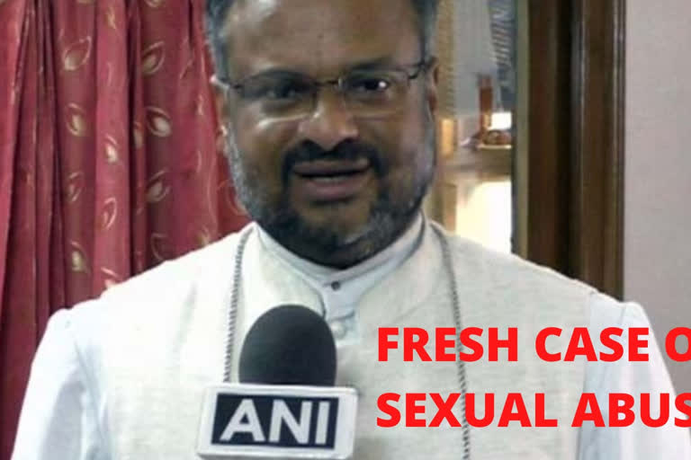 kerala nun and bishop rape case news  Bishop of Jalandhar news  Franco Mulakkal sexual charges news  கேரள பாதிரியார் ஃபிராங்கோ முல்லக்கல், அருட்சகோதரி பாலியல் புகார், கொச்சி ஜலந்தர் பேராயர், விசாரணை, புகார்  Another nun levels sex abuse allegations against bishop