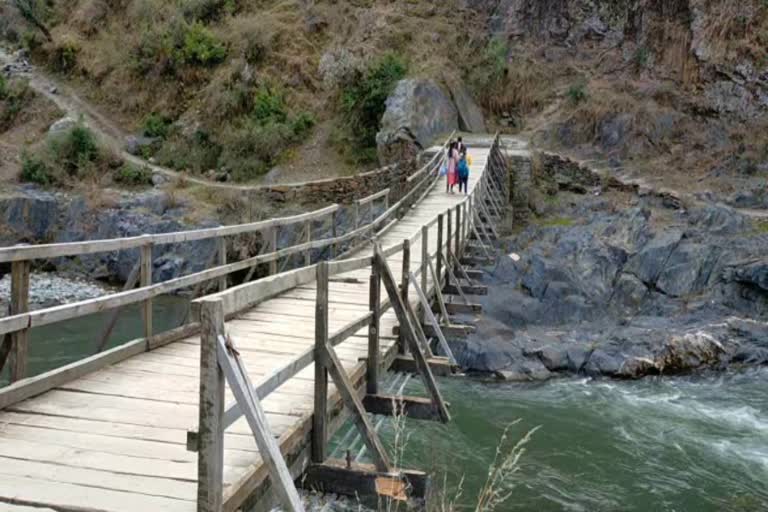 Suri Panchayat jhoola bridge in bad