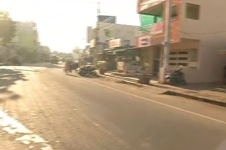 formers call for amaravathi bandh over capital change