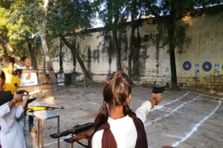 Chambal daughters get shooting training