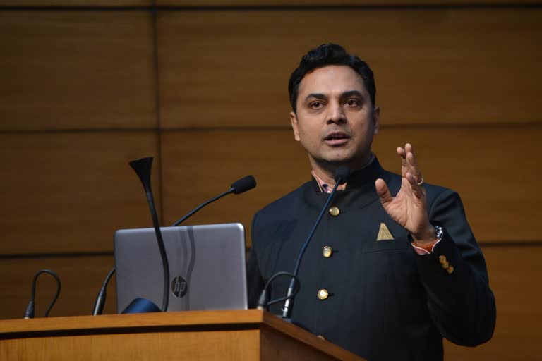 business news, Krishnamurthy Subramanian, chief economic advisor, USD 5 trillion GDP, कारोबार न्यूज, मुख्य आर्थिक सलाहकार, कृष्णमूर्ति सुब्रमणियन ,