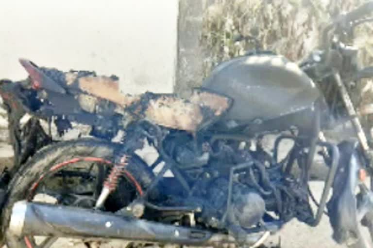 bike burned in nereducharla