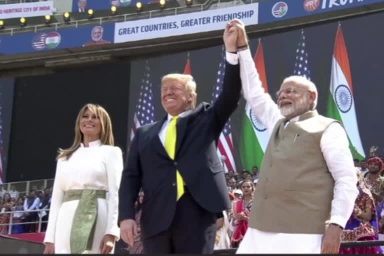 അഹമ്മദാബാദ്  നമസ്തേ ട്രംപ്  America loves India  Donald Trumpക