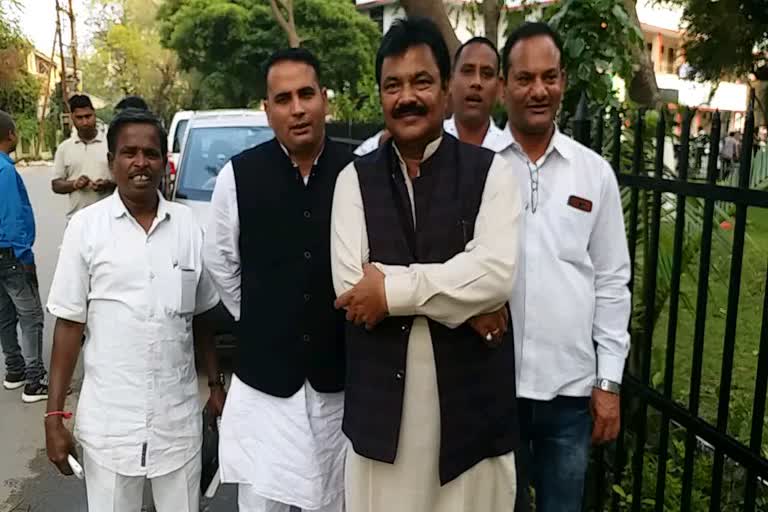 District Panchayat newly elected president Arun Singh do sworn