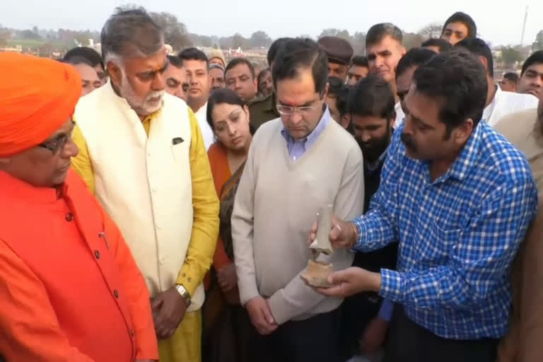 prahlad singh visits rakhigarhi