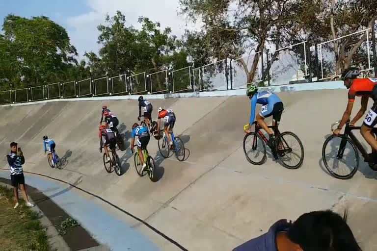 ट्रैक साइकिलिंग प्रतियोगिता, Track cycling competition