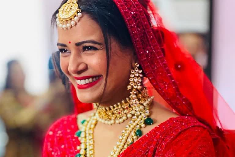 mona singh