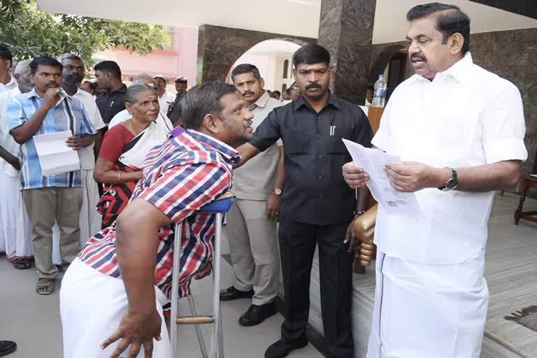 cm-palaniswami-arrived-salem-and-received-petitions-from-people