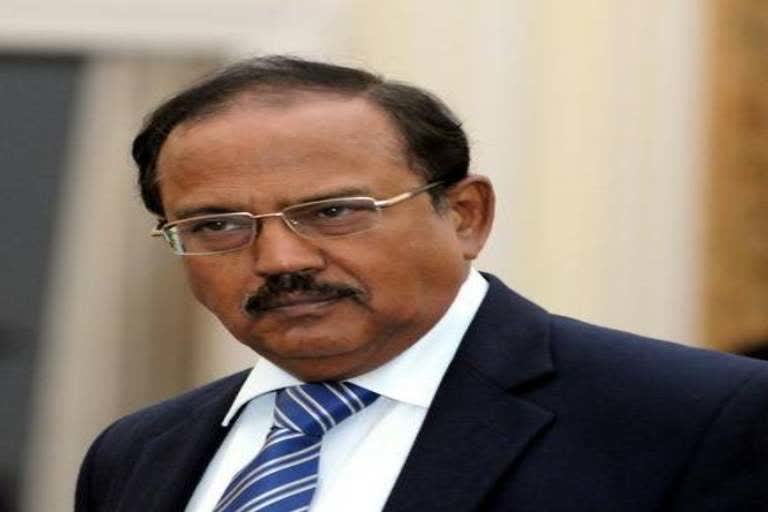 high tension in new delhi, nsa ajit doval in delhi, nsa ajit dival enters in delhi drama, ଦିଲ୍ଲୀ ଡ୍ରାମାରେ ଅଜିତ ଡୋଭାଲଙ୍କ ଏଣ୍ଟ୍ରି, ଦିଲ୍ଲୀରେ ଜାତୀୟ ସୁରକ୍ଷା ପରାମର୍ଶଦାତା ଅଜିତ ଡୋଭାଲ, ଦିଲ୍ଲୀ ହିଂସାକାଣ୍ଡ