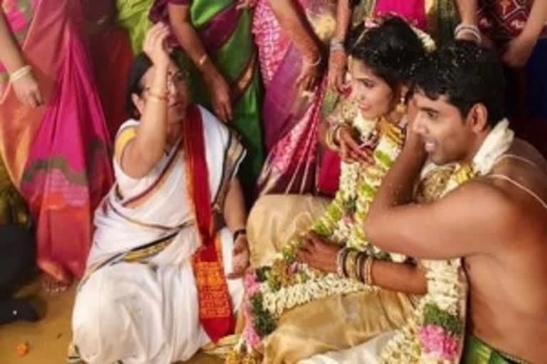 Woman priest solemnises wedding in Chennai