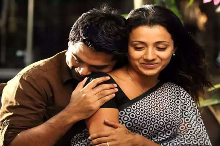 Ten years Vinnaithaandi Varuvaayaa movie special article