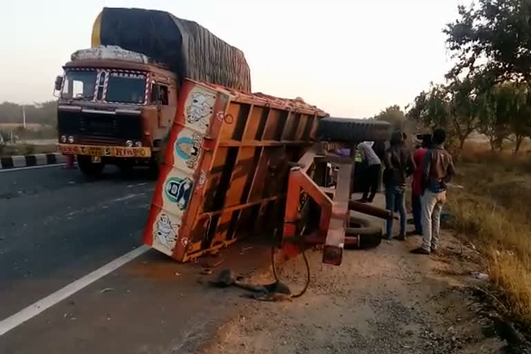 accident at balkonda nizamabad district one person dead