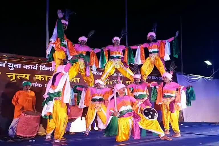 Tribal dance ceremony organized in G Town ground Jamshedpur