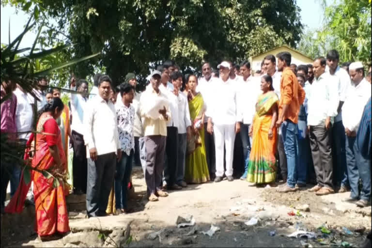 bhupalapally mla gandra distributed tractors to grma panchayaties