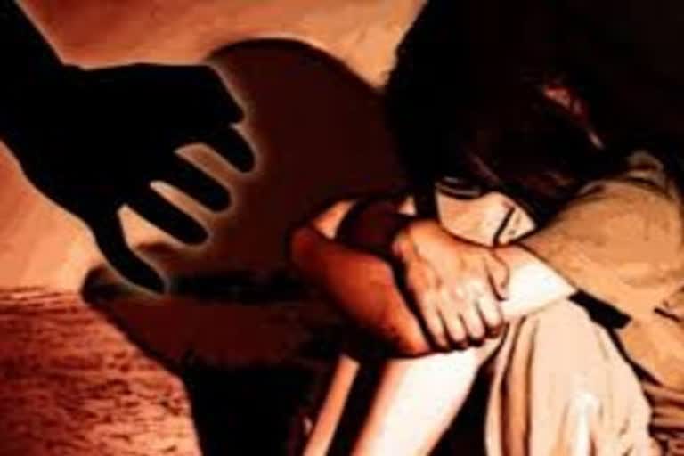 minor girl physical abused patna bihar, पटणा बिहार सामूहिक बलात्कार