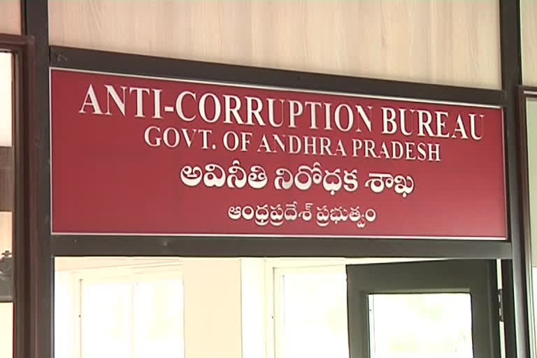 acb raids in tenali government hospital