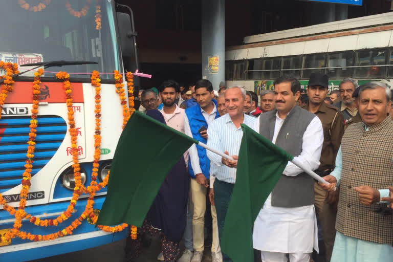 minister jp dalal starts new buses under kilometer scheme in bhiwani