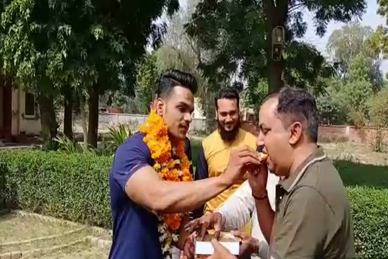 bikaners Rangrej won gold, बॉडी बिल्डिंग प्रतियोगिता में गोल्ड