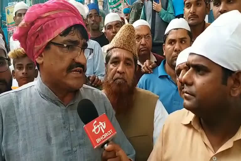 मुख्यमंत्री ने भेजी दरगाह पर चादर, Chief minister sent a sheet to the dargah