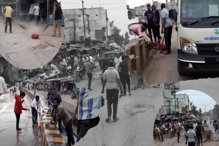 Congress leaders clean the Mungeli-Bilaspur main road