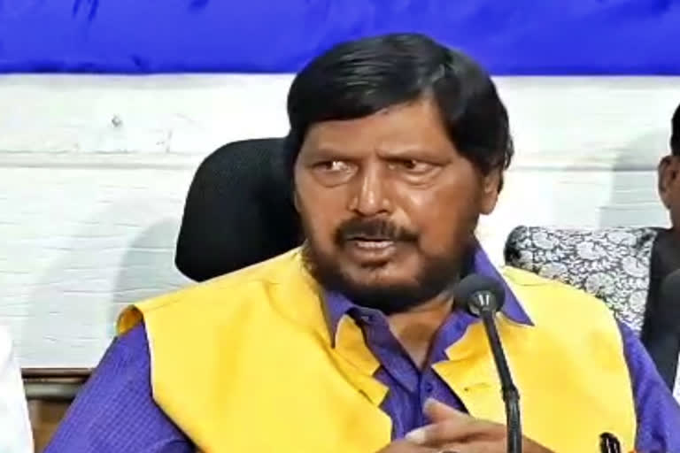 ramdas-athawale-comment-on-congress-in-nashik