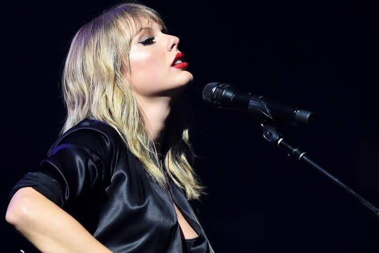 Taylor Swift best-selling artist of 2019