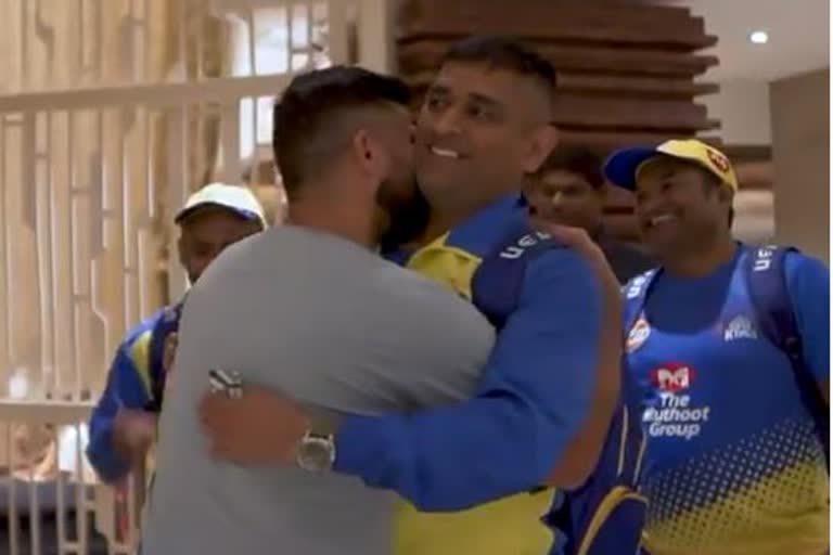 Suresh Raina and Dhoni video goes viral