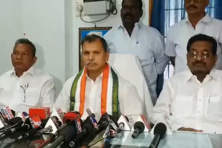 congress state executive chairman tulasi reddy pressmeet in kadapa