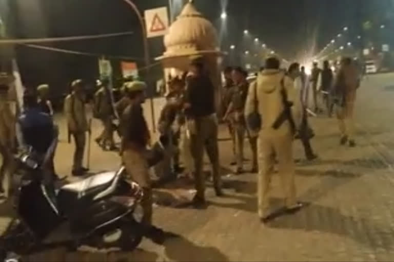 Police lathi-charge