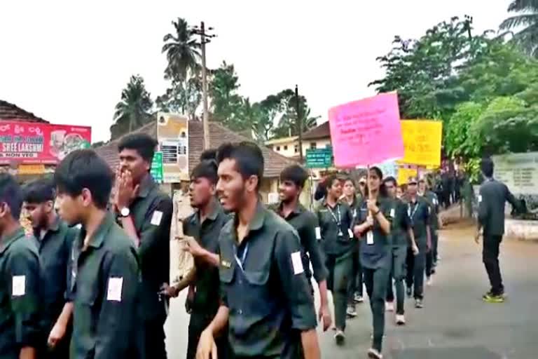 protests  by students in kodagu