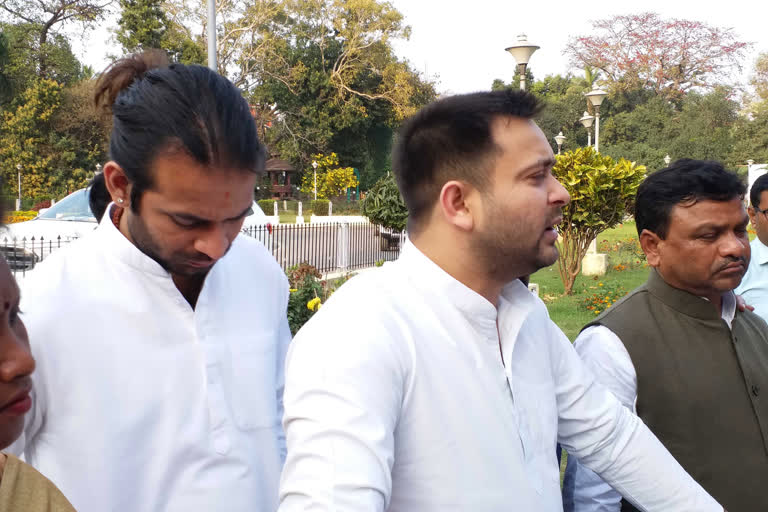 home minister responsible for delhi violence: tejashwi yadav