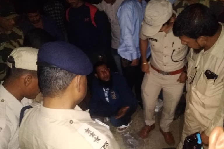 Drugs smugglar arrested at karimganj