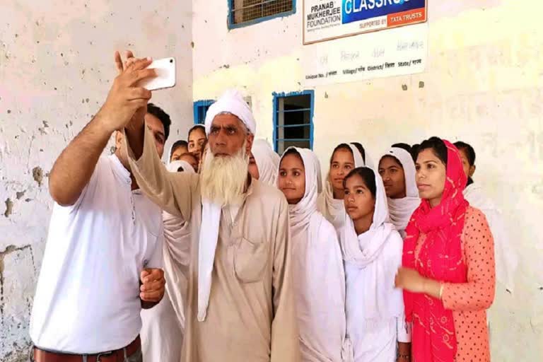 selfie with daughter foundation help to women empowerment in nuh