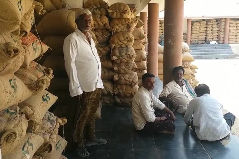 Purchases of bengalgramm stopped in Madikkera