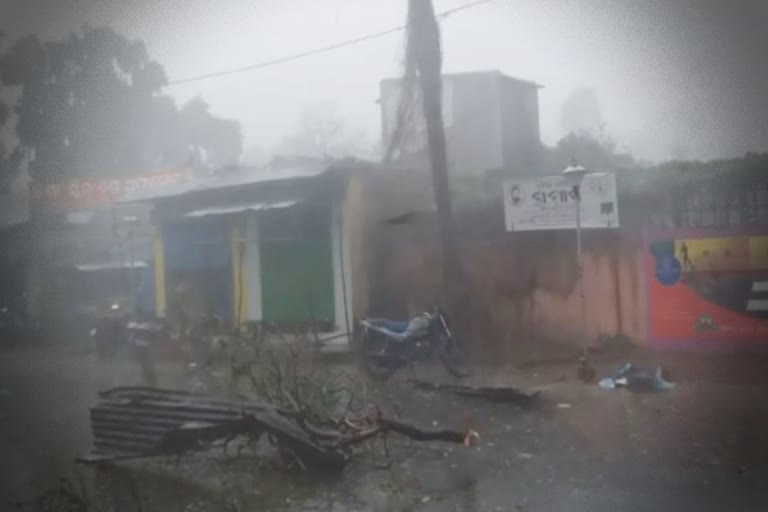 heavy rain in angul