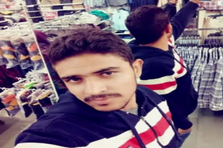 student dead in charkhi dadri road accident