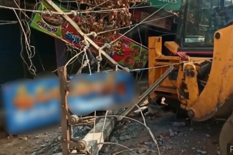 jcb collided electric pole in bhadradri kothagudem