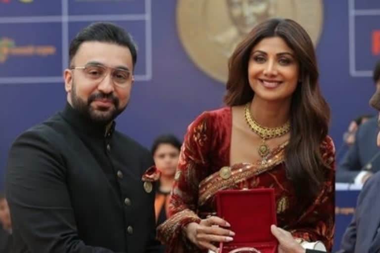 NRI accuses Shilpa Shetty, hubby of cheating in 'gold scam'
