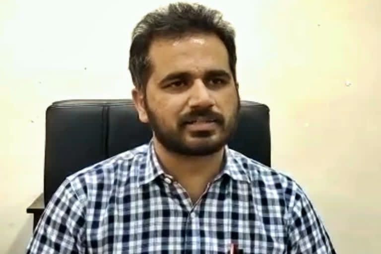 Collector Shekhar Singh